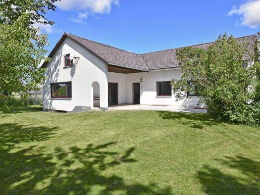 Einfamilienhaus zum Kauf 470.000 € 6 Zimmer 160 m² 855 m² Grundstück frei ab sofort Seyboldsdorf Vilsbiburg 84137