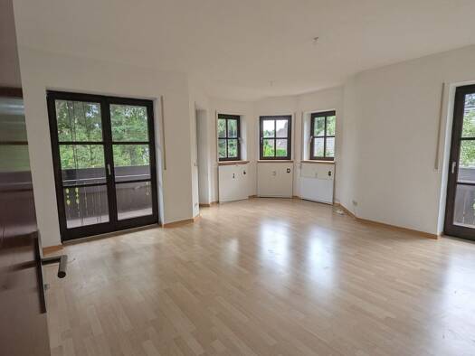 Wohnung zur Miete 1.100 € 3 Zimmer 80 m² frei ab sofort Baldham Vaterstetten 85598