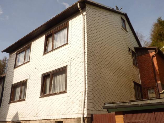 Mehrfamilienhaus zum Kauf 24.900 € 10 Zimmer 160 m² 391 m² Grundstück Suhl 98528