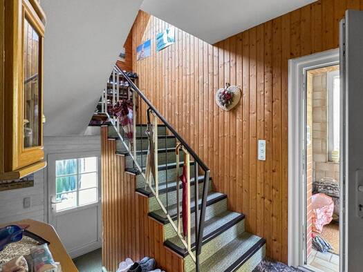 Einfamilienhaus zum Kauf 270.000 € 6 Zimmer 137,2 m² 924 m² Grundstück frei ab 01.12.2025 Dedenhausen Uetze 31311