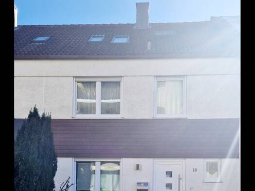 Reihenhaus zum Kauf provisionsfrei 370.000 € 5 Zimmer 139 m² 150 m² Grundstück Amberg 92224