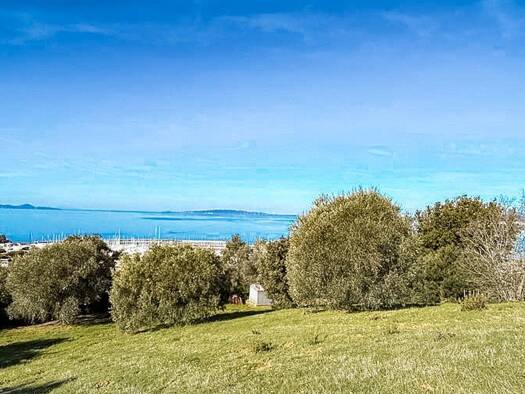 Haus zum Kauf 1.300.000 € 300 m² 6.000 m² Grundstück Scarlino 58020