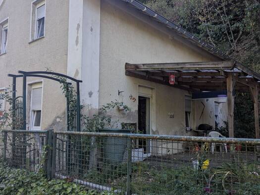 Einfamilienhaus zum Kauf 106.000 € 5 Zimmer 100 m² 607 m² Grundstück Niederbieber Neuwied 56567