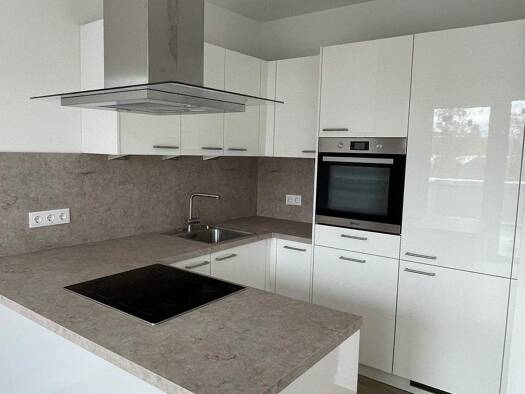 Penthouse zur Miete - Erstbezug 1.362 € 3 Zimmer 76,1 m² 3. Geschoss frei ab 01.01.2026 Am Teich 12-15 Innenstadt Neumünster 24534