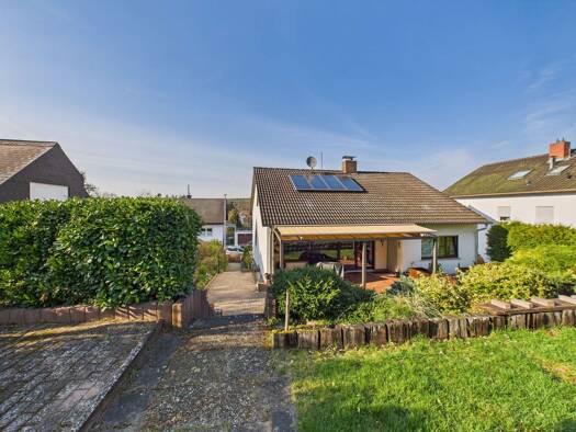 Haus zum Kauf 449.000 € 6 Zimmer 223 m² 631 m² Grundstück Hochspeyer 67691