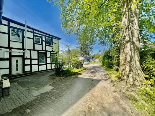 Haus zum Kauf 385.000 € 17 Zimmer 456 m² 1.126 m² Grundstück Uelzen 29525