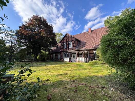 Einfamilienhaus zum Kauf 499.000 € 13 Zimmer 379 m² 5.418 m² Grundstück Klein Hesebeck Bad Bevensen 29549