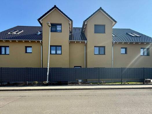 Wohnung zur Miete 1.213 € 4 Zimmer 101,1 m² 1. Geschoss frei ab 01.06.2026 Halberstädter Chaussee Ottersleben Magdeburg 39116
