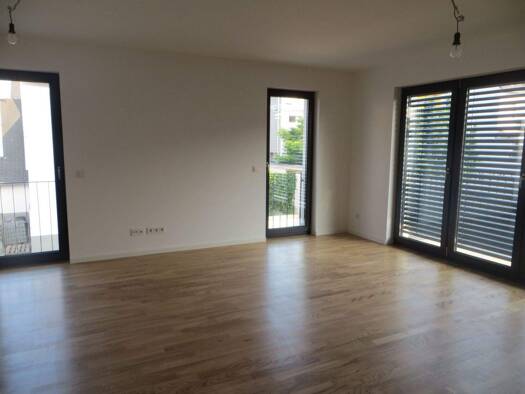 Wohnung zur Miete 900 € 2 Zimmer 67 m² frei ab 01.02.2026 Matthiasstraße Trier-Süd Trier 54290