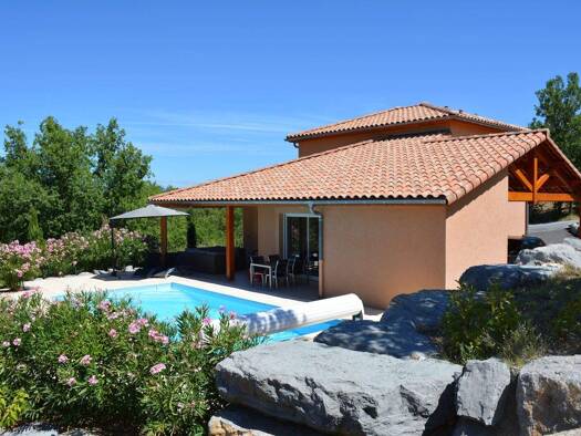 Villa zum Kauf 445.000 € 5 Zimmer 112 m² 620 m² Grundstück frei ab sofort Les Rives de l'Ardèche 115/274 Vallon-Pont-d'Arc 07150