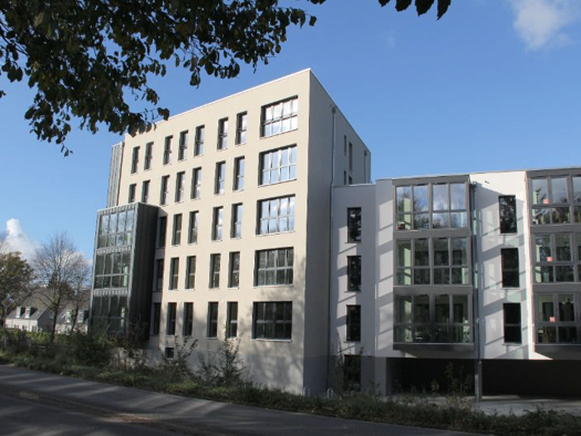 Wohnung zur Miete 804 € 2 Zimmer 65,6 m² 5. Geschoss frei ab 16.05.2026 Solitüder Straße 2 Mürwik Flensburg 24944