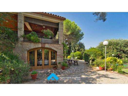 Villa zum Kauf 1.150.000 € 4 Zimmer 534 m² 2.204 m² Grundstück l'Ametlla del Vallès 08480