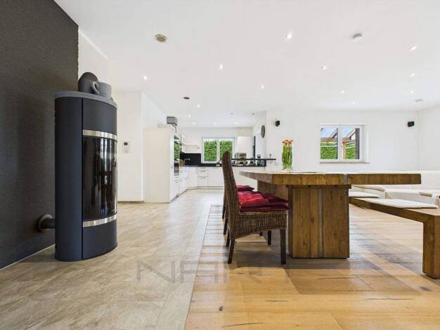 Bungalow zum Kauf 799.000 € 4 Zimmer 155 m² 642 m² Grundstück frei ab sofort Hengersberg Hengersberg 94491