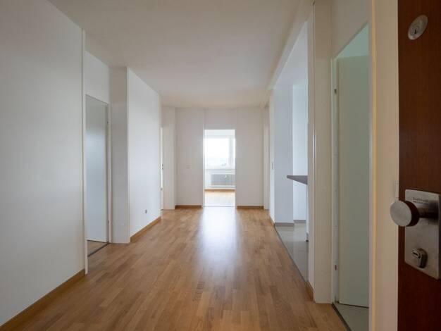 Wohnung zur Miete 1.600 € 4 Zimmer 106 m² frei ab sofort Landwehrweg 1 Bad Homburg 61350