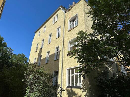 Mehrfamilienhaus zum Kauf als Kapitalanlage geeignet 1.590.000 € 765,8 m² 990 m² Grundstück Karlshorst Berlin 10318