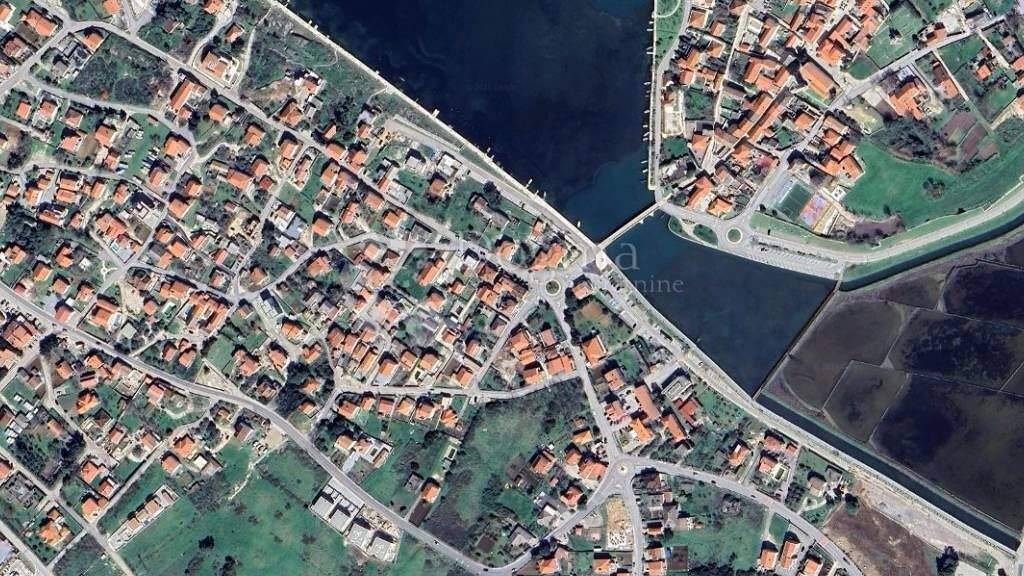 Land-/Forstwirtschaft zum Kauf 200.910 € Nin