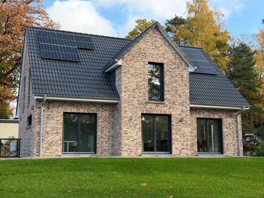 Einfamilienhaus zum Kauf provisionsfrei 362.900 € 6 Zimmer 172 m² Adendorf Adendorf 21365