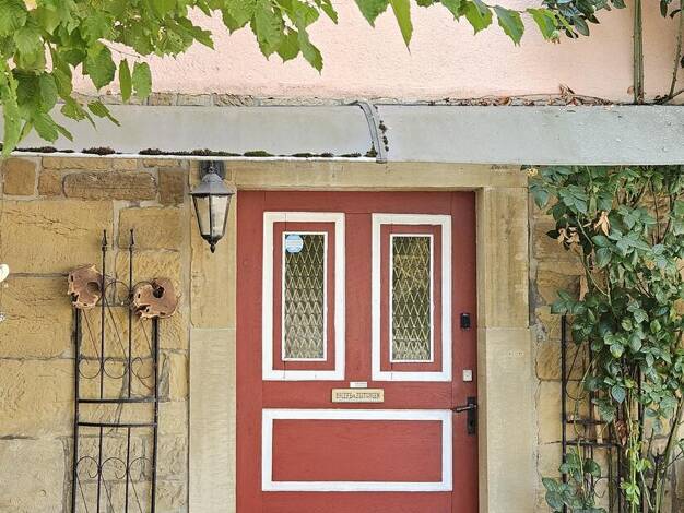 Einfamilienhaus zum Kauf 220.000 € 5,5 Zimmer 190 m² 136 m² Grundstück Weiler Pfaffenhofen 74397