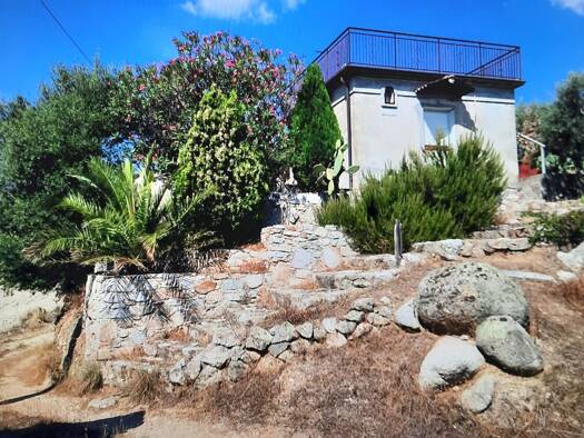 Ferienhaus zum Kauf 95.000 € 1 Zimmer 35 m² 8.000 m² Grundstück frei ab sofort Santa Caterina dello Ionio 88060