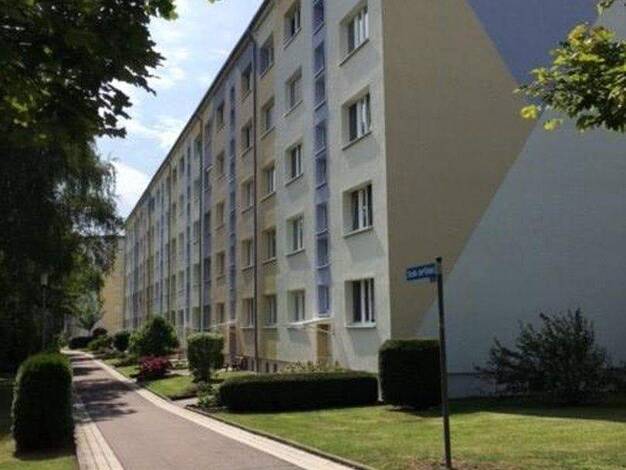 Wohnung zur Miete 319 € 2 Zimmer 46,5 m² 4. Geschoss frei ab sofort Straße der Einheit 28 Neukieritzsch 04575