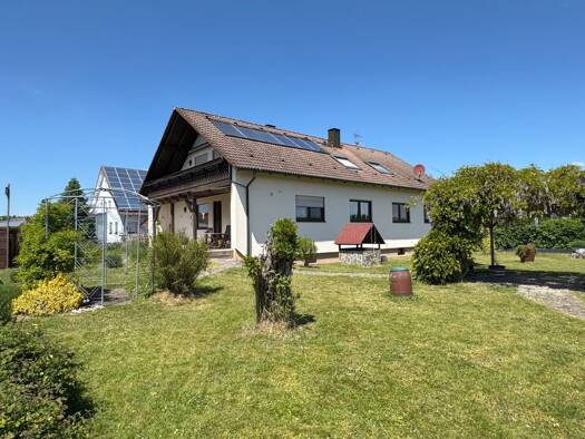 Mehrfamilienhaus zum Kauf 549.000 € 8 Zimmer 227,9 m² 1.216 m² Grundstück Willersdorf Hallerndorf-Willersdorf 91352