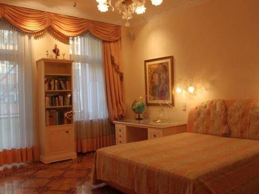 Wohnung zum Kauf 1.490.000 € 4 Zimmer 164,8 m² 1. Geschoss Dahlmannstr. 9 Charlottenburg Berlin 10629