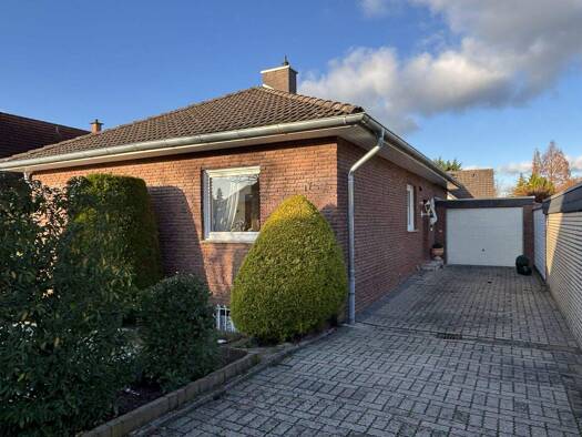 Bungalow zum Kauf 375.000 € 4 Zimmer 123 m² 628 m² Grundstück Stadthagen 31655