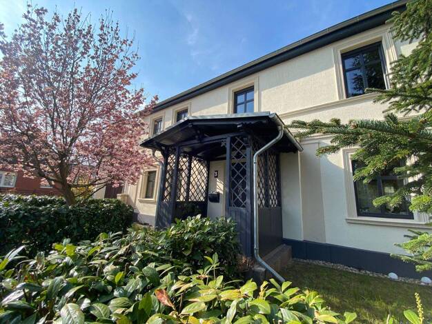 Einfamilienhaus zum Kauf 499.000 € 7 Zimmer 225 m² 3.770 m² Grundstück Groß Ammensleben Niedere Börde 39326