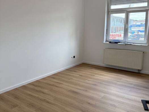 Wohnung zur Miete 900 € 2 Zimmer 72 m² Geschoss EG/5 frei ab 01.08.2026 West Ludwigshafen am Rhein 67059
