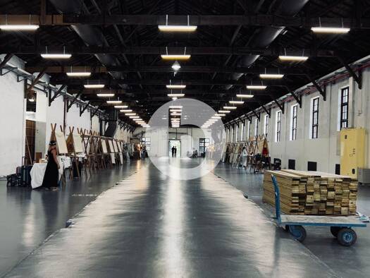 Lagerhalle zur Miete provisionsfrei 8,50 € 2.460 m² Lagerfläche teilbar ab 2.460 m² Frankfurt am Main 60437