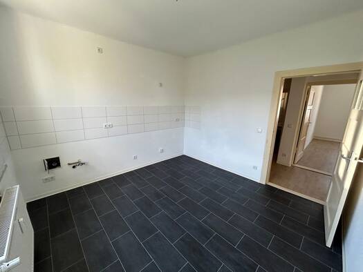 Wohnung zur Miete 324 € 2 Zimmer 53 m² 2. Geschoss Eickendorfer Str. 6 Fermersleben Magdeburg 39122