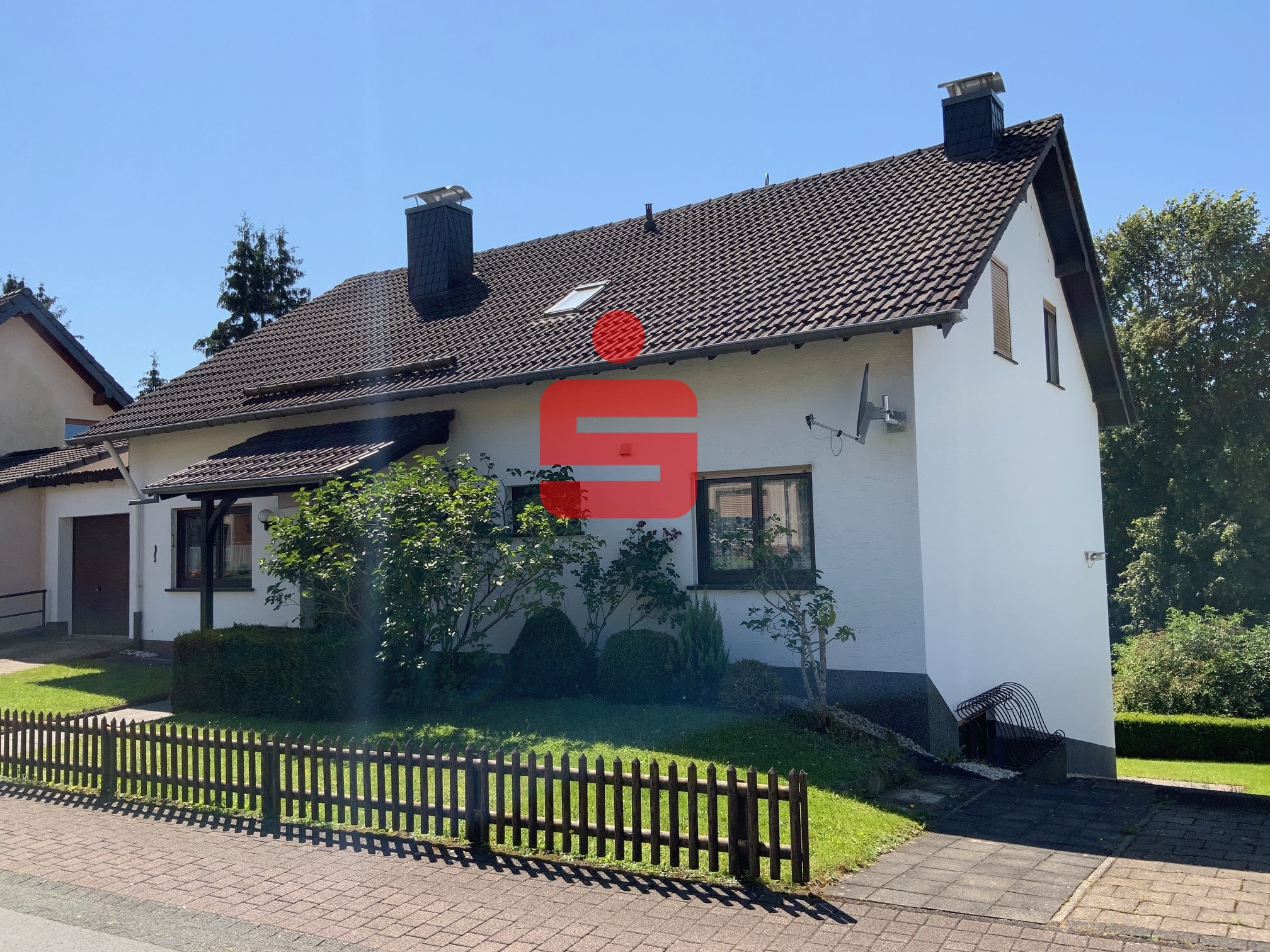 Einfamilienhaus zum Kauf 325.000 € 10 Zimmer 257 m²<br/>Wohnfläche 487 m²<br/>Grundstück Prüm Prüm 54595