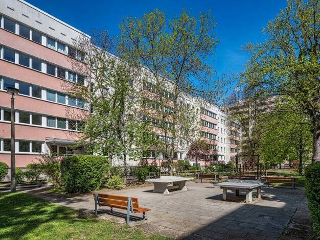 Studio zur Miete 260 € 1 Zimmer 27 m² 2. Geschoss frei ab 22.07.2026 Dürerstr. 67 Johannstadt-Süd Dresden 01307