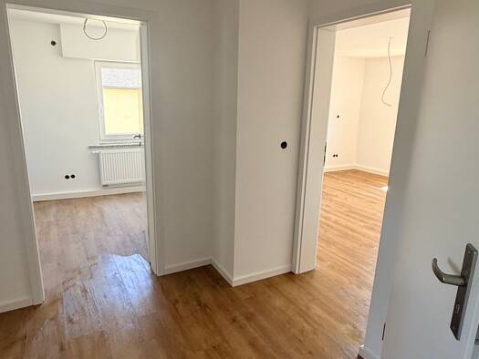 Wohnung zur Miete 1.200 € 1 Zimmer 100 m² Geschoss 1/1 frei ab 15.09.2026 Tuchenbach 90587