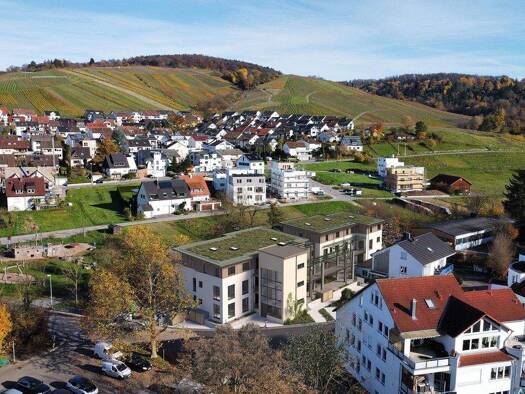 Maisonette zur Miete - Erstbezug 1.775 € 3,5 Zimmer 103 m² EG frei ab 01.11.2026 Mühlbergstraße 17 Schnait Weinstadt 71384
