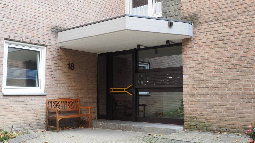 Wohnung zur Miete nur mit Wohnberechtigungsschein 488 € 3 Zimmer 79 m² 3. Geschoss Gartenstraße 18 Lennep Remscheid 42897