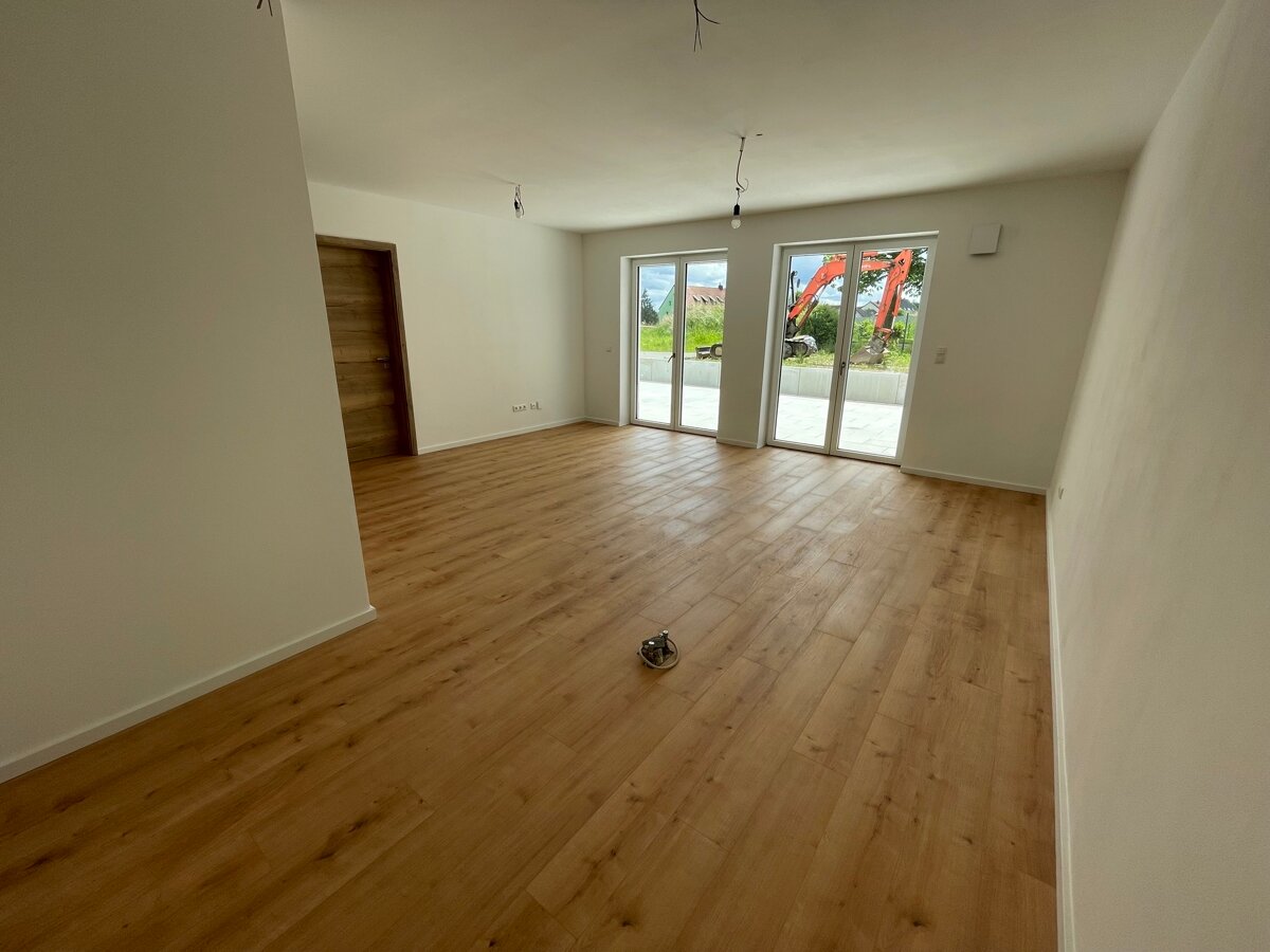 Wohnung zum Kauf 369.000 € 4 Zimmer 109 m²<br/>Wohnfläche EG<br/>Geschoss Waidhaus Waidhaus 92726