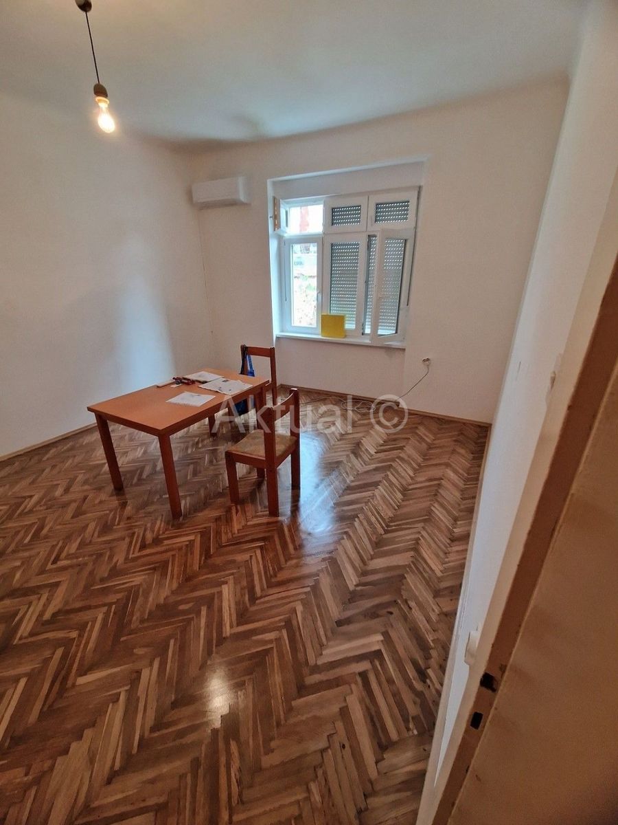 Wohnung zum Kauf 170.000 € 1 Zimmer 39 m²<br/>Wohnfläche Donji grad