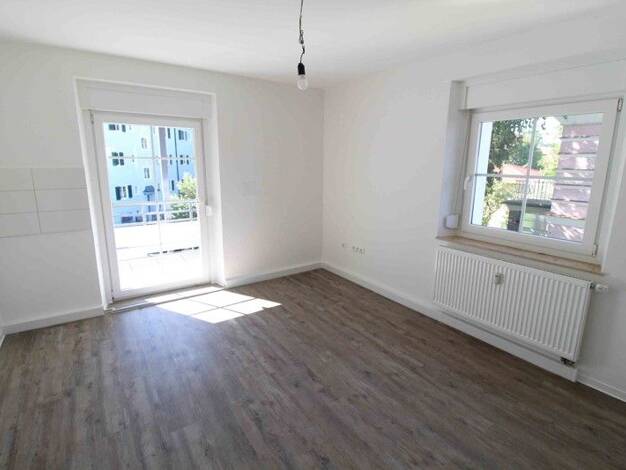 Wohnung zur Miete 942 € 3,5 Zimmer 92 m² 1. Geschoss frei ab 19.08.2026 Erpftinger Str. 1 Landsberg 86899