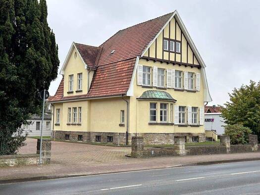 Villa zum Kauf 349.349 € 8 Zimmer 251,7 m² 949 m² Grundstück Stadthagen 31655