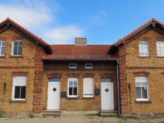Doppelhaushälfte zum Kauf 340.000 € 8 Zimmer 190 m² frei ab sofort Meuro Schipkau 01994