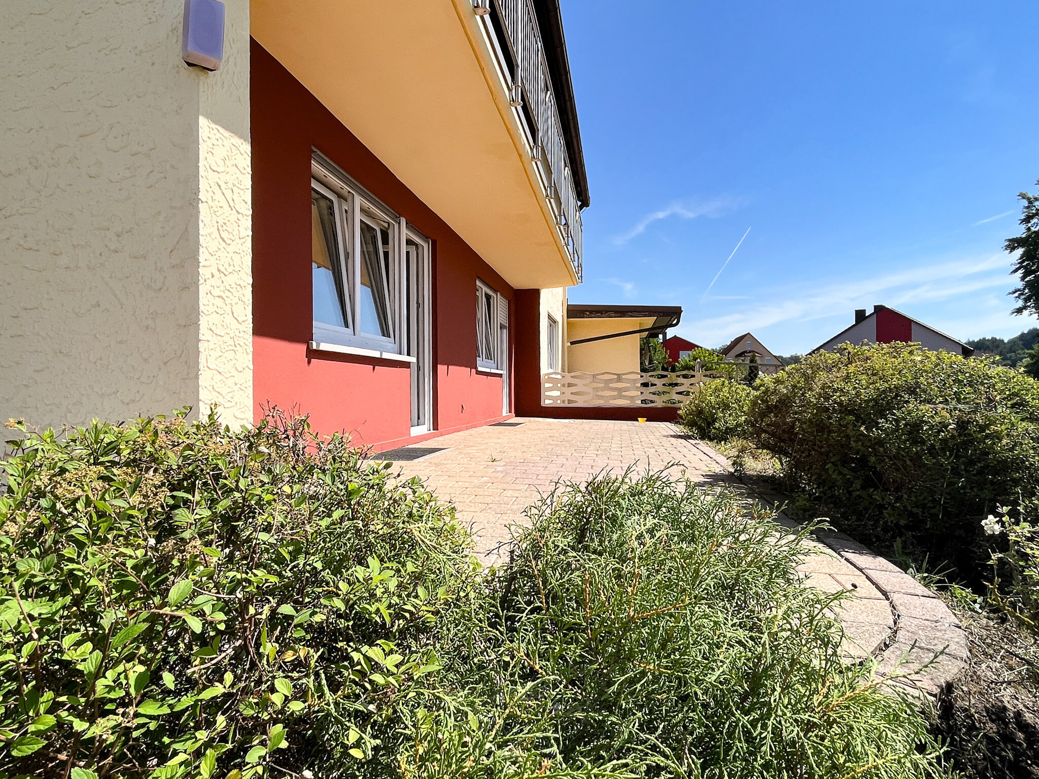 Mehrfamilienhaus zum Kauf 365.000 € 8,5 Zimmer 242 m²<br/>Wohnfläche 792 m²<br/>Grundstück 01.01.2025<br/>Verfügbarkeit Burgkunstadt Burgkunstadt 96224