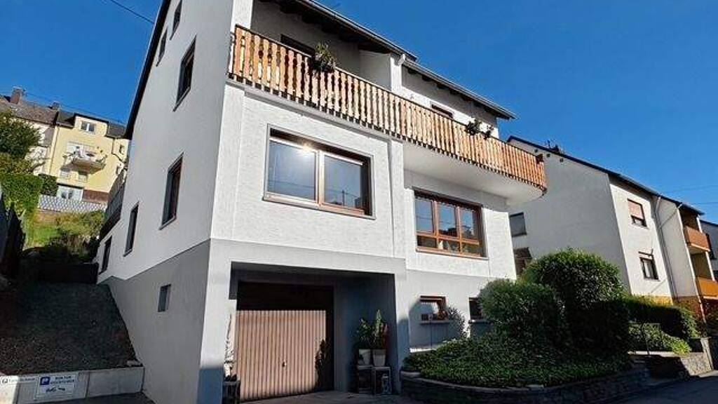 Mehrfamilienhaus zum Kauf 359.000 € 7 Zimmer 235,1 m² 389 m² Grundstück Im Rosenbungert Waldrach 54320