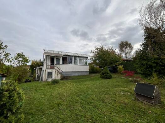 Bungalow zum Kauf 72.500 € 2 Zimmer 40,8 m² 398 m² Grundstück frei ab sofort Straußfurt 99634