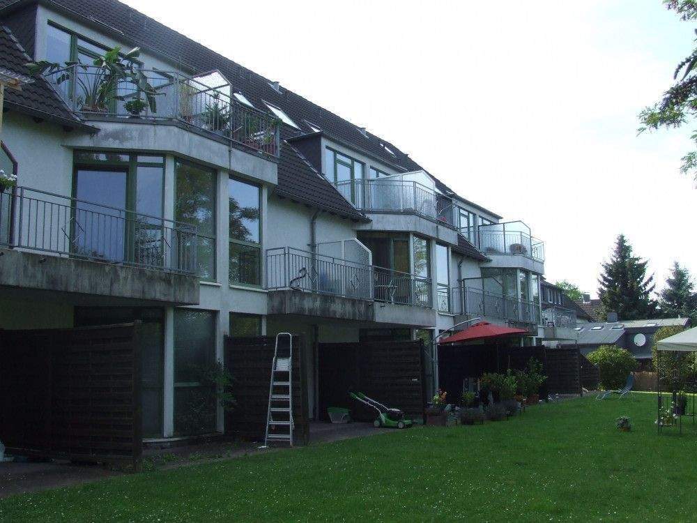 Immobilie in Hilden - Single Wohnung mit Balkon und Duplex Stellplatz. Kleine Kapitalanlage in Hilden!  - Bild 0