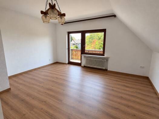 Wohnung zur Miete 600 € 4 Zimmer 79 m² Geschoss 2/2 frei ab 01.10.2026 Halbs 56457