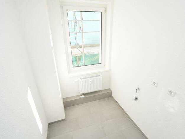 Wohnung zur Miete 467 € 2 Zimmer 66,7 m² EG Zschopauer Str. 118 Bernsdorf Chemnitz 09126