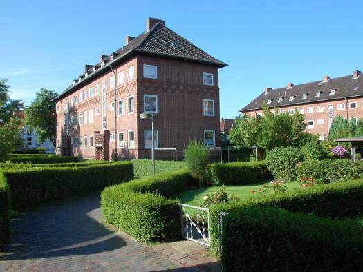 Wohnung zur Miete 376 € 2 Zimmer 54,7 m² 3. Geschoss frei ab 01.10.2026 Bismarckstraße 203 Siebethsburg Wilhelmshaven 26382