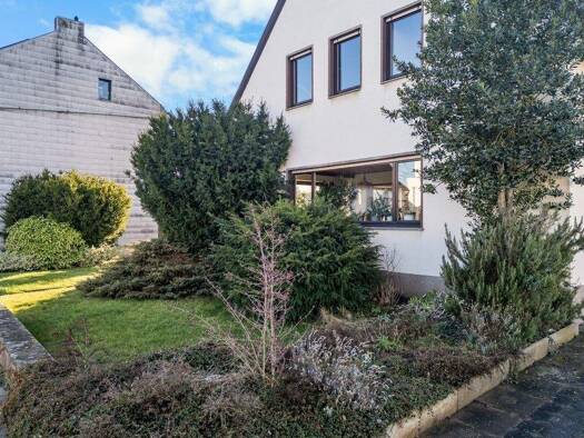 Einfamilienhaus zum Kauf 360.000 € 6 Zimmer 136 m² 470 m² Grundstück Kreuzau 52372