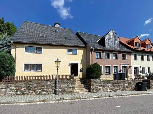 Reihenendhaus zur Versteigerung 25.000 € 90 m² 301 m² Grundstück Wiesenstraße 24 Zschopau 09405